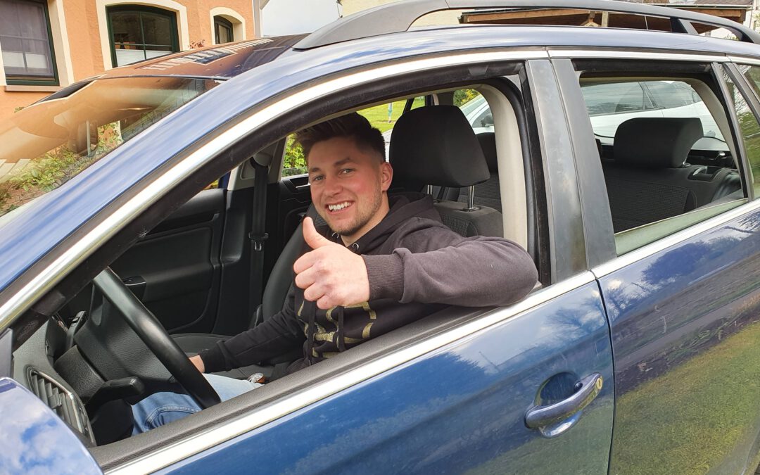 Fahrsicherheitstraining für junge Fahrer*innen aus Kalenborn-Scheuern
